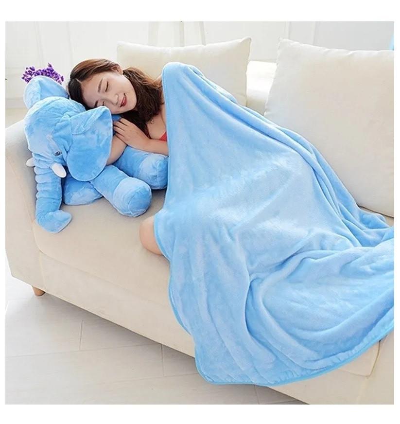 ELEFANTES DE APEGO CON MANTA